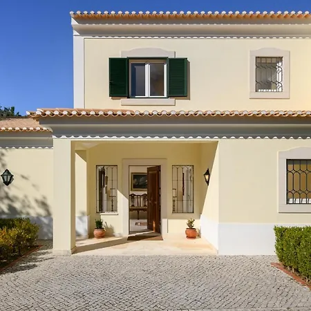 Ferienhaus At Quinta Do Peru Golf And Country Club
