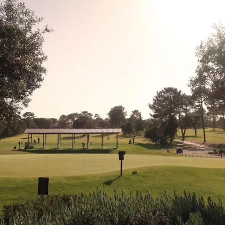 At Quinta Do Peru Golf And Country Club Quinta do Conde
