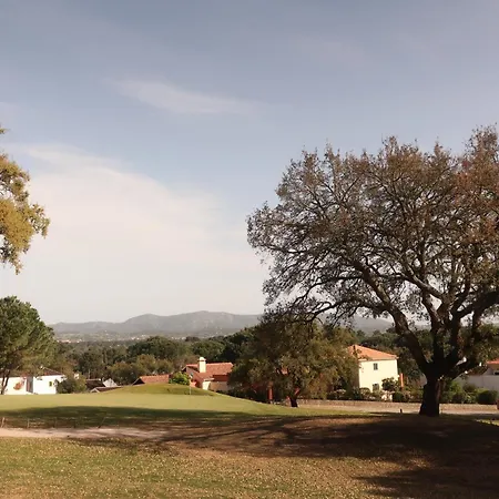 At Quinta Do Peru Golf And Country Club *